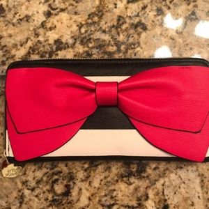 Betsey Johnson wallet